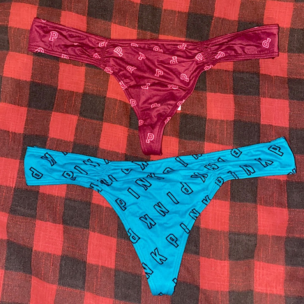 vs pink thongs